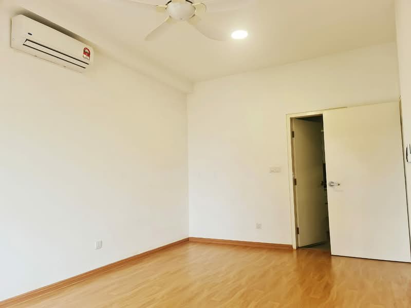 Servis Apartment untuk Disewa di EkoCheras - Frankie Ong - Bedroom - PropertyGuru.com.my