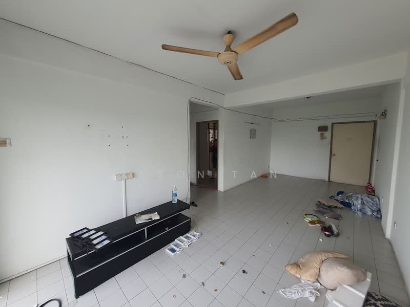 Pangsapuri untuk Dijual di Cheras Perdana Apartment Block A, B, C - Jason Tan - Living Room - PropertyGuru.com.my