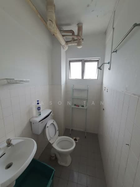 Pangsapuri untuk Dijual di Cheras Perdana Apartment Block A, B, C - Jason Tan - Bathroom - PropertyGuru.com.my