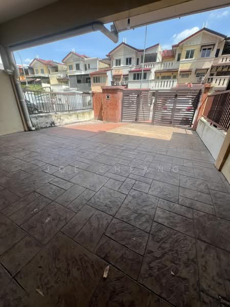 3-storey Terraced House for Sale in Bukit Jalil (Kuala Lumpur) - Joe Cheang - Exterior - PropertyGuru.com.my
