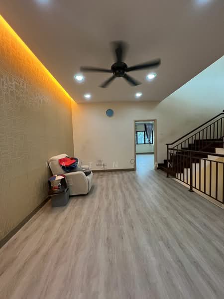 3-storey Terraced House for Sale in Batu Caves (Kuala Lumpur) - Martin Gan - Living Room - PropertyGuru.com.my