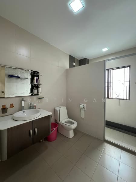 3-storey Terraced House for Sale in Batu Caves (Kuala Lumpur) - Martin Gan - Bathroom - PropertyGuru.com.my