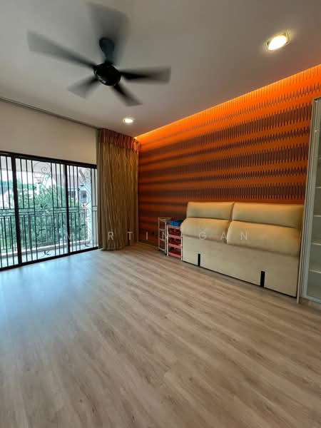 3-storey Terraced House for Sale in Batu Caves (Kuala Lumpur) - Martin Gan - Living Room - PropertyGuru.com.my