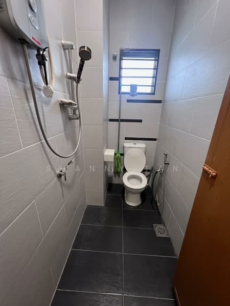 Terraced House for Sale in Taman Cheras Idaman (Cheras) - Shanny Tan - Bathroom - PropertyGuru.com.my