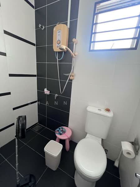 Terraced House for Sale in Taman Cheras Idaman (Cheras) - Shanny Tan - Bathroom - PropertyGuru.com.my