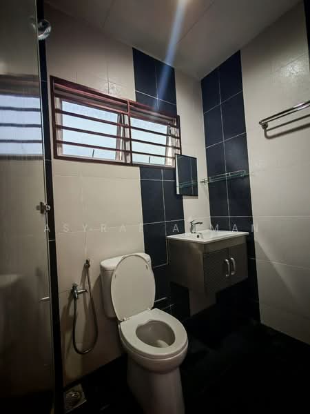 2-storey Terraced House for Sale in Saujana Impian (Kajang) - Asyraf Azman - Bathroom - PropertyGuru.com.my
