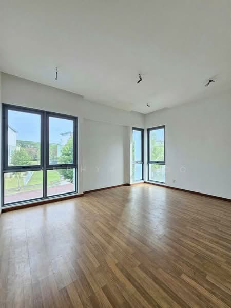 Semi-Detached House for Sale in Taman Molek (Johor Bahru) - Zephyr Khoo - PropertyGuru.com.my