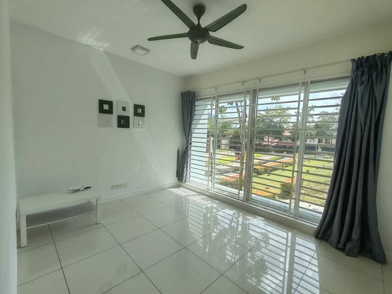 Pangsapuri untuk Dijual di Epic Residence - Joe Loh - Living Room - PropertyGuru.com.my