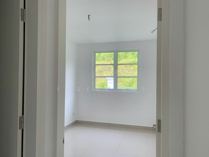 2-storey Terraced House for Sale in Taman Anggun (Rawang) - Eugene Yap - PropertyGuru.com.my