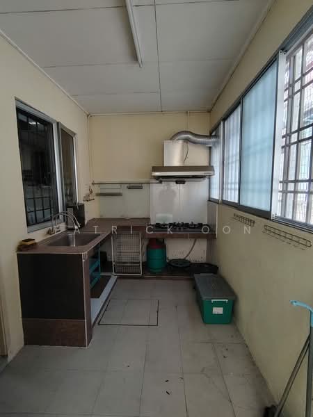2-storey Terraced House for Sale in Bandar Sungai Long (Selangor) - Patrick Oon - Kitchen - PropertyGuru.com.my