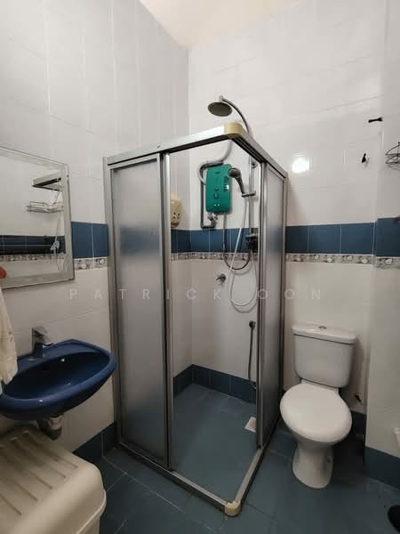 2-storey Terraced House for Sale in Bandar Sungai Long (Selangor) - Patrick Oon - Bathroom - PropertyGuru.com.my