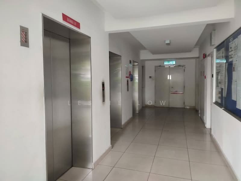 Condominium for Sale at The Vyne - Leslie Low - Corridor - PropertyGuru.com.my