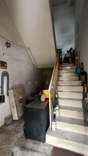 Kilang untuk Dijual di Kampung Seelong Jaya (Senai) - Ruby Teow - Entrance - PropertyGuru.com.my