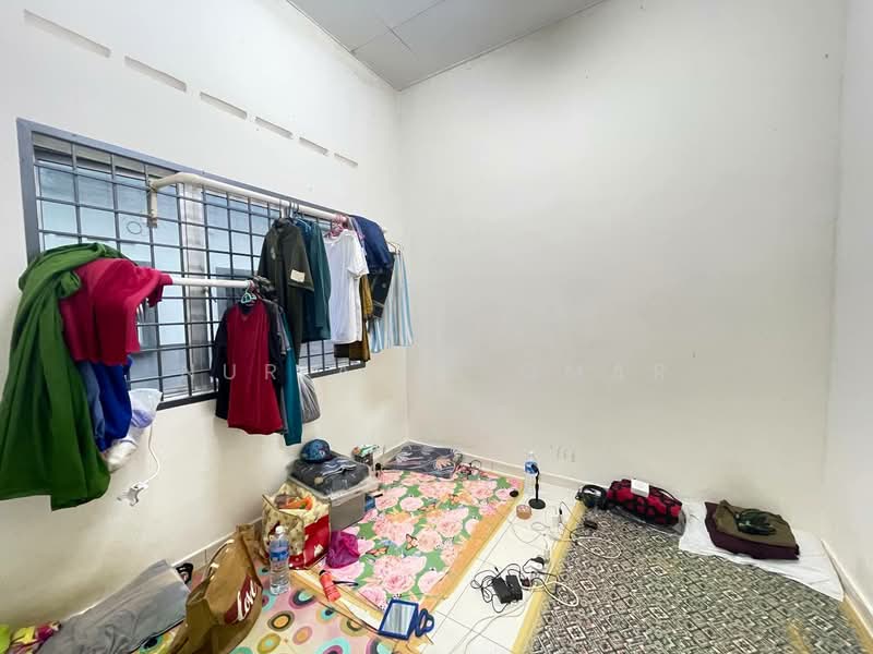 Rumah Teres 1 Tingkat untuk Dijual di Shah Alam (Selangor) - Nur Alia Omar - Bedroom - PropertyGuru.com.my