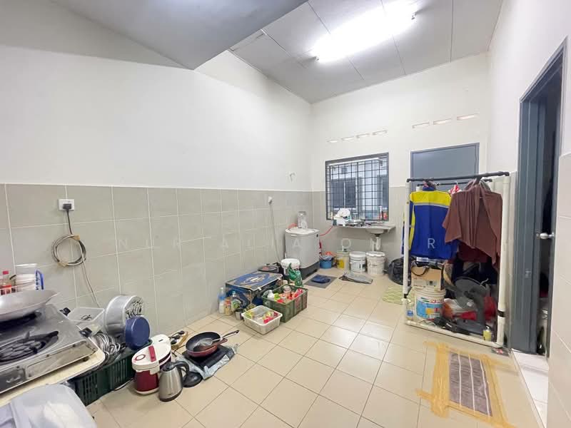 Rumah Teres 1 Tingkat untuk Dijual di Shah Alam (Selangor) - Nur Alia Omar - Kitchen - PropertyGuru.com.my