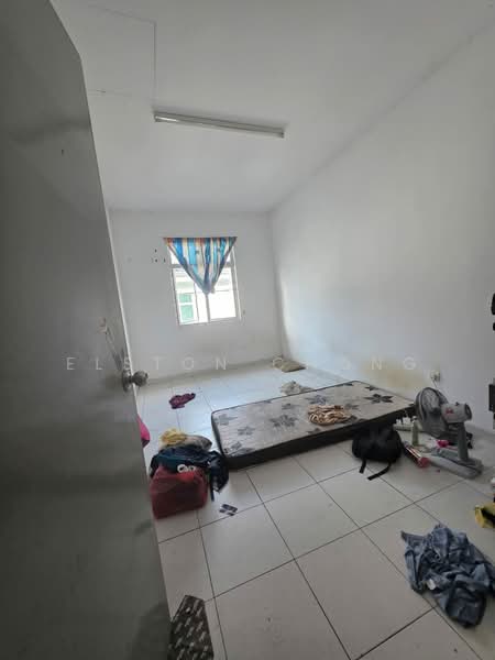 Rumah Teres 2 Tingkat untuk Dijual di Taman Scientex Utama (Senai) - Elston Chong - Bedroom - PropertyGuru.com.my