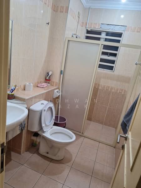 2-storey Terraced House for Sale in Putra Heights (Subang Jaya) - Ridhwan Razak - Bathroom - PropertyGuru.com.my
