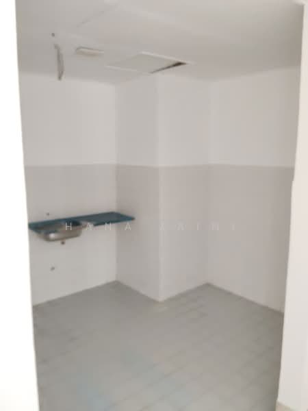 Kondominium untuk Dijual di Bay View Villas - Hana Zaini - Interior - PropertyGuru.com.my