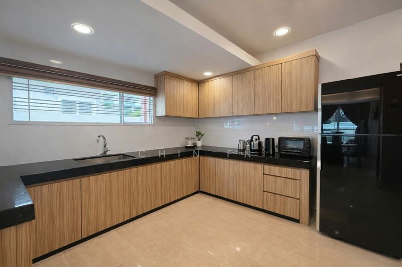Bungalow for Sale in Taman Sentosa (Bukit Baru) - CHIN FN - Kitchen - PropertyGuru.com.my