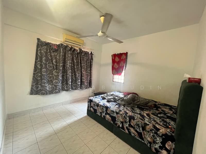 Kondominium untuk Dijual di Idaman Sutera - Abid Sabarudin - Bedroom - PropertyGuru.com.my