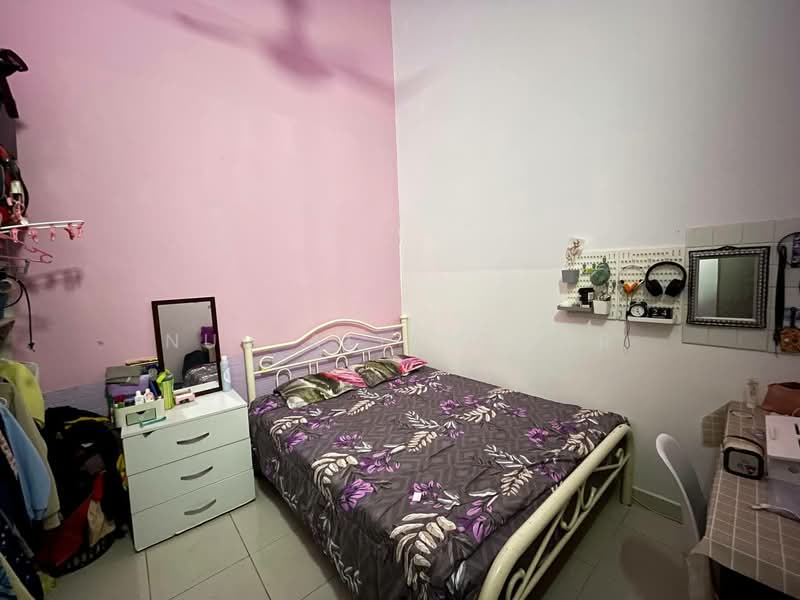 Rumah Teres 1 Tingkat untuk Dijual di Shah Alam (Selangor) - Nur Alia Omar - Bedroom - PropertyGuru.com.my