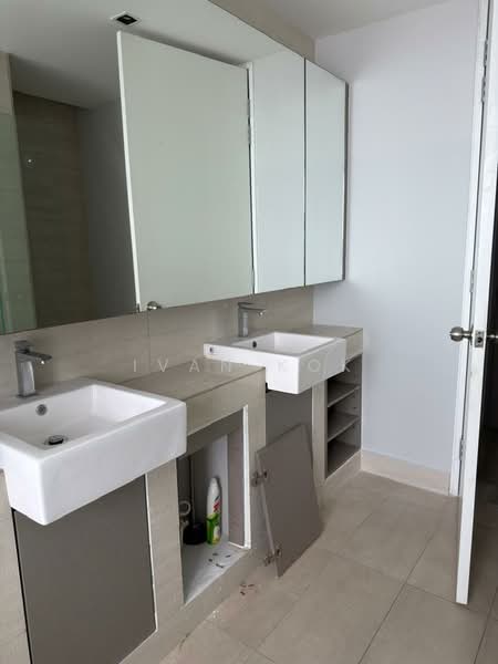 Kediaman Servis untuk Dijual di Lumi Tropicana Serviced Residence - Ivan Kok - Bathroom - PropertyGuru.com.my
