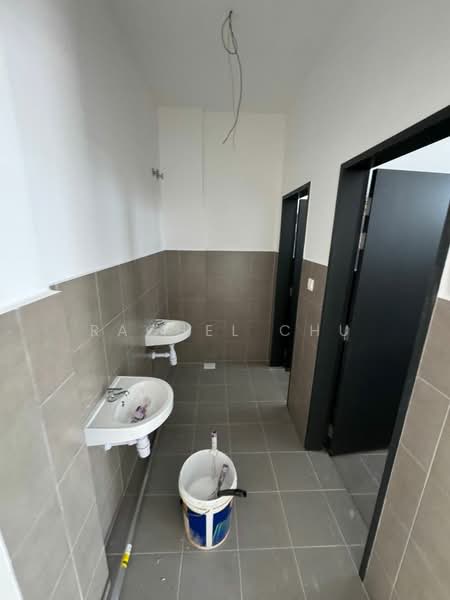 Shop / Office for Rent in Cyberjaya (Selangor) - Rachel Chu - Bathroom - PropertyGuru.com.my