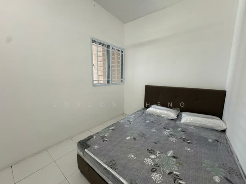 Condominium for Rent at Residensi Sateria - Jordon Cheng - Bedroom - PropertyGuru.com.my