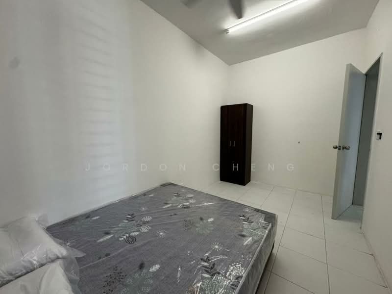 Condominium for Rent at Residensi Sateria - Jordon Cheng - Bedroom - PropertyGuru.com.my
