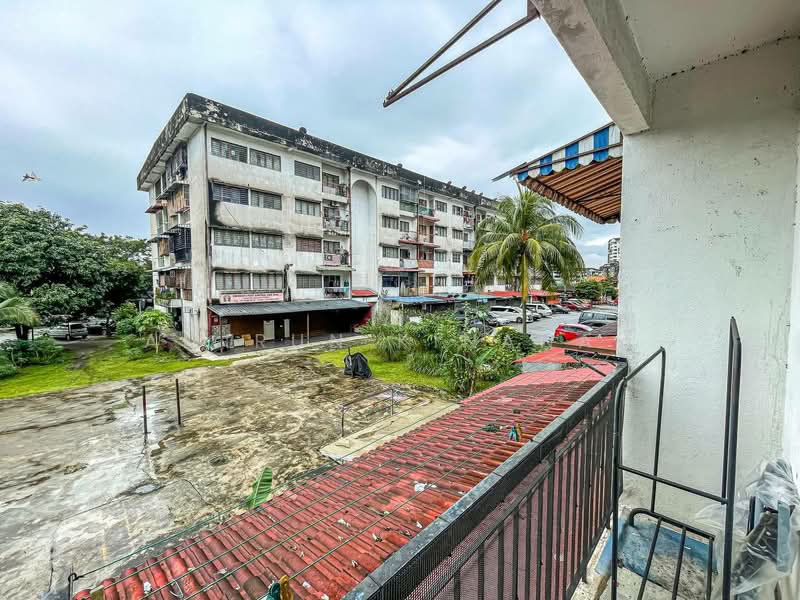 Flat for Sale at Taman Kosas - Amirun Kinanah - Exterior - PropertyGuru.com.my