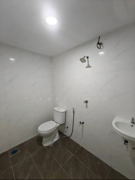 Rumah Teres 1 Tingkat untuk Dijual di Skudai (Johor) - Pierre Chin - Bathroom - PropertyGuru.com.my