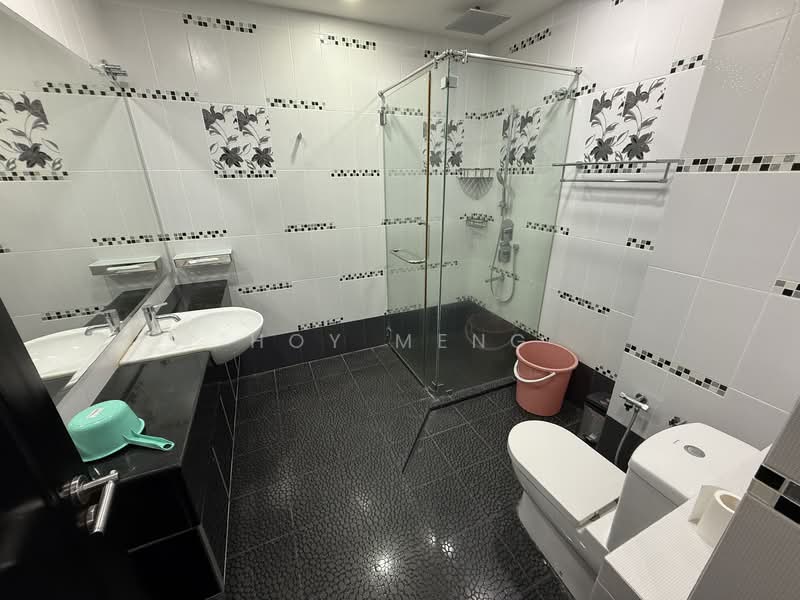 Kondominium untuk Disewa di Mayfair Condominium - Hoy Meng - Bathroom - PropertyGuru.com.my