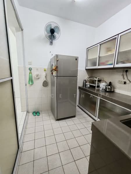 Apartment for Rent at Jalil Damai Apartments - Grace Tham - Kitchen - PropertyGuru.com.my
