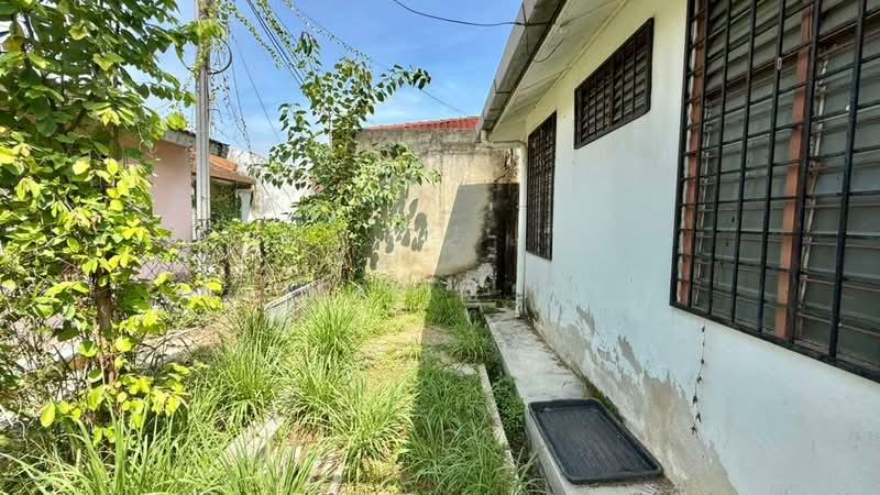 1-storey Terraced House for Sale in Taman Langat Jaya (Bangi) - HjLim . - Exterior - PropertyGuru.com.my