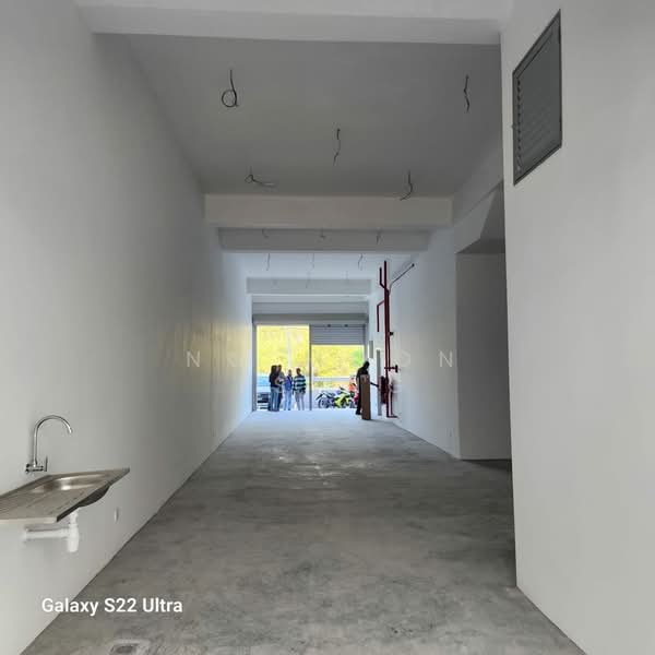 Shop / Office for Rent in Rawang (Selangor) - Ng Moon Tsing - Interior - PropertyGuru.com.my