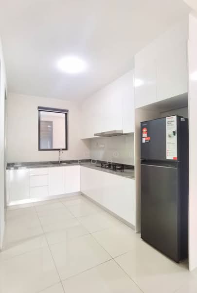 Servis Apartment untuk Disewa di Sapphire Paradigm - Victor Foo - Kitchen - PropertyGuru.com.my