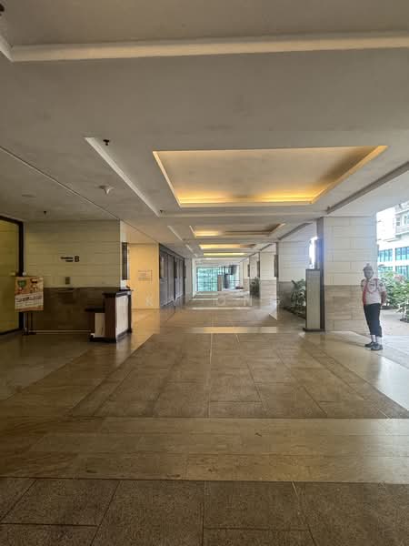 Kondominium untuk Dijual di Northpoint Residences - Oky Ong - Lobby - PropertyGuru.com.my