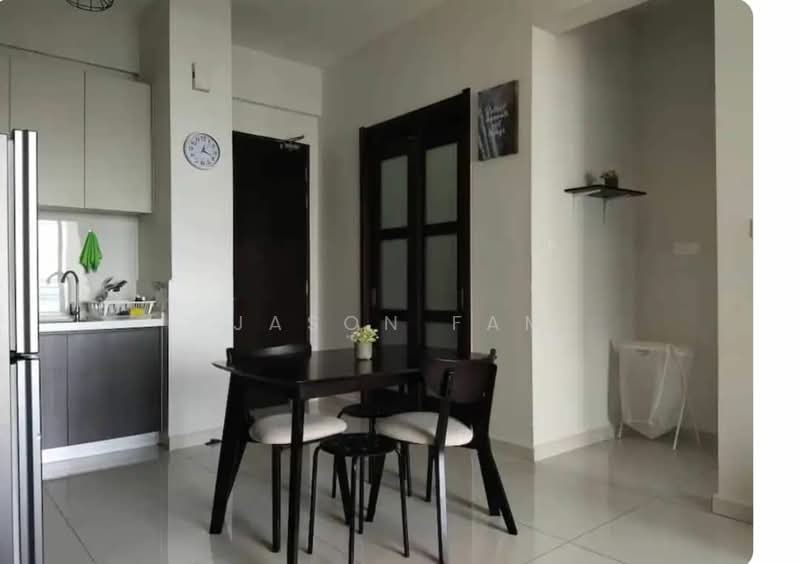 Condominium for Sale at Bay Point @ Country Garden Danga Bay - Jason Fam - Kitchen - PropertyGuru.com.my