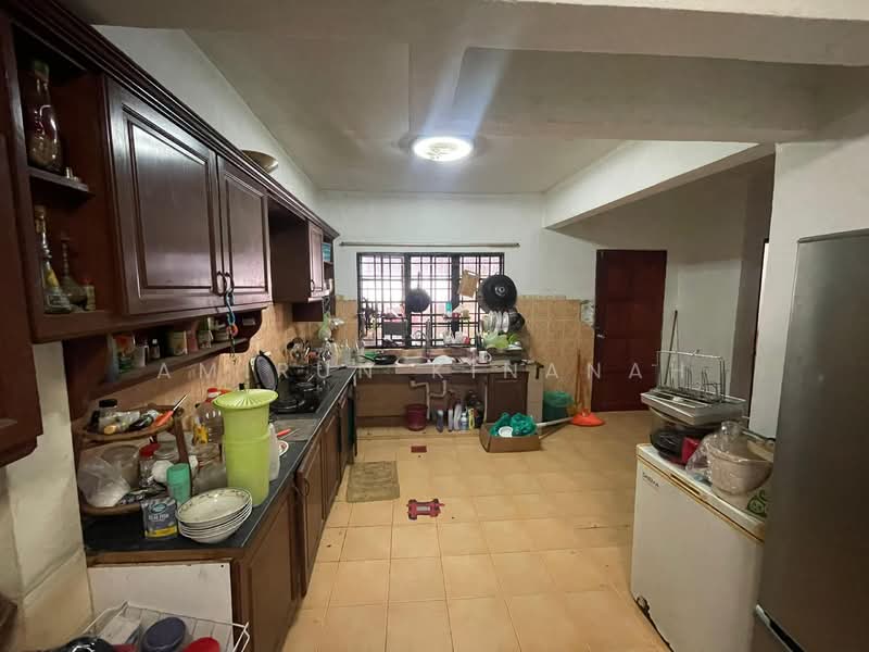 Rumah Teres 2 Tingkat untuk Dijual di SS14 (Subang Jaya) - Amirun Kinanah - Kitchen - PropertyGuru.com.my