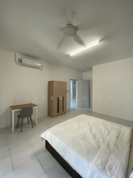 Kondominium untuk Disewa di Residensi Sateria - Lauran Chuah - Bedroom - PropertyGuru.com.my