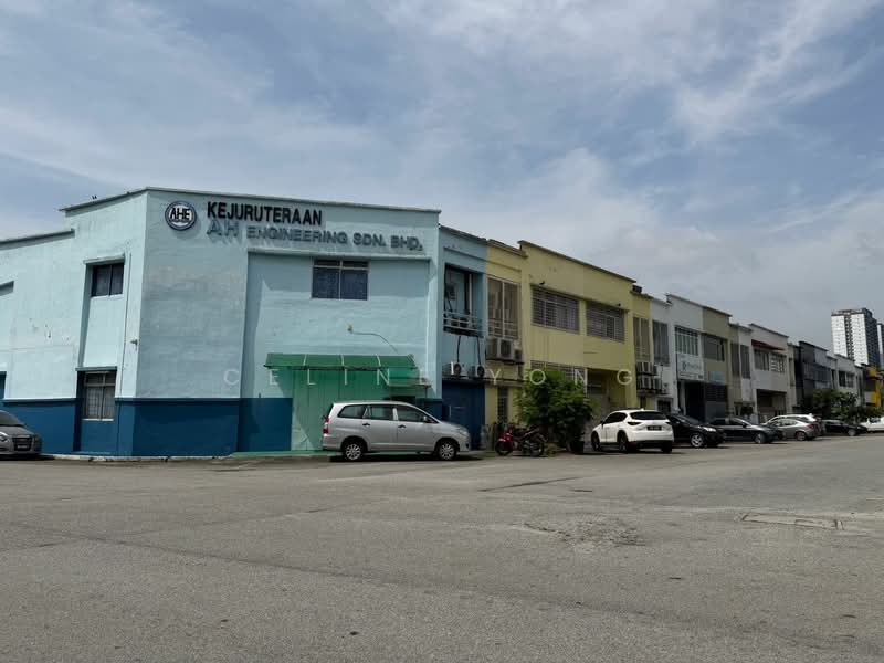 Factory for Sale in Puchong (Selangor) - Celine Yong - Exterior - PropertyGuru.com.my
