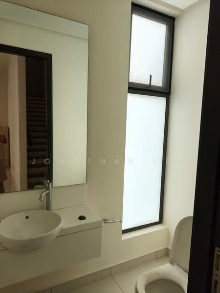 Terraced House for Sale in Medini (Iskandar Puteri (Nusajaya)) - Jonathan Lee - Bathroom - PropertyGuru.com.my
