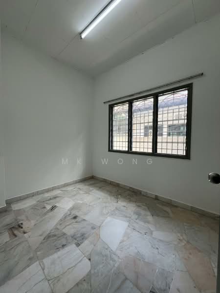 1-storey Terraced House for Sale in Bandar Tun Hussein Onn (Cheras) - Mk Wong - Interior - PropertyGuru.com.my