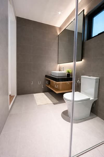 Condominium for Sale at Aras Residences - Justin Lim - Master Bathroom - PropertyGuru.com.my