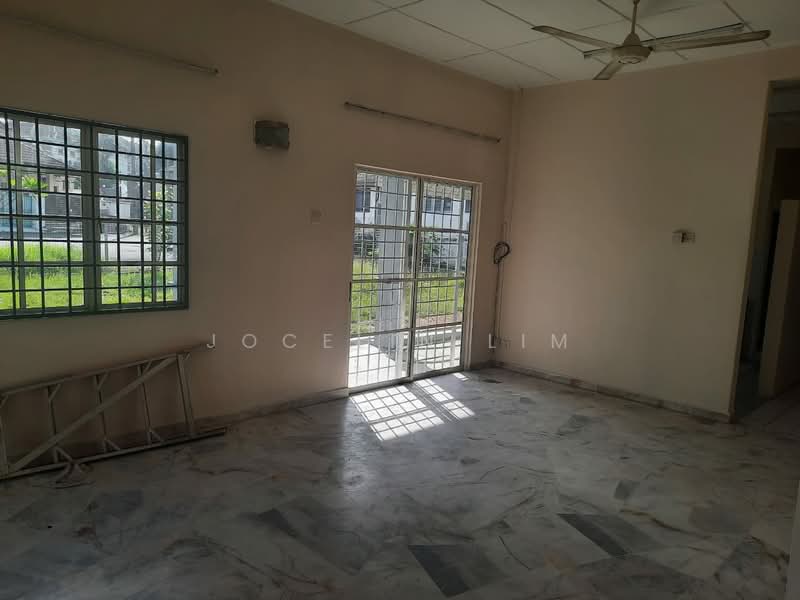 Rumah Teres 1 Tingkat untuk Disewa di Tropicana (Petaling Jaya) - Jocelin Lim - Living Room - PropertyGuru.com.my
