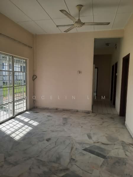 Rumah Teres 1 Tingkat untuk Disewa di Tropicana (Petaling Jaya) - Jocelin Lim - Living Room - PropertyGuru.com.my
