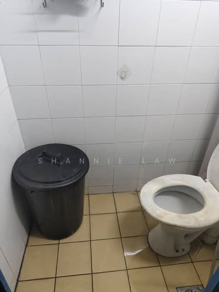 Apartment for Sale at Palma Apartment (Bandar Country Homes) - Shannie Law - Bathroom - PropertyGuru.com.my