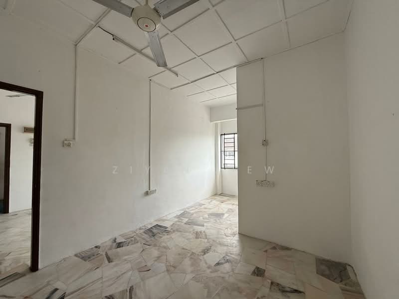 Apartment for Sale at Taman Desa Kempas - Ziyan Liew - Interior - PropertyGuru.com.my