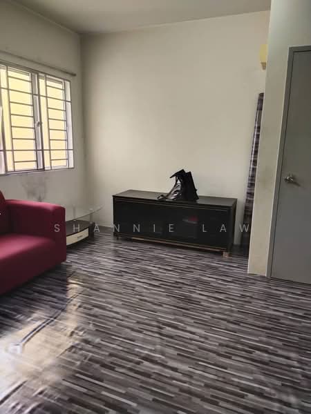 Apartment for Sale at Pangsapuri Danau Bayu - Shannie Law - Living Room - PropertyGuru.com.my