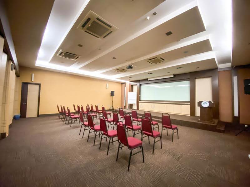 Warehouse for Rent in Seksyen U1 (Glenmarie) - Jen Lau - Interior - PropertyGuru.com.my